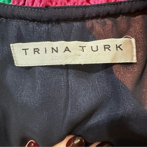 Trina Turk Multi Colored Striped Sleeveless Blouse Size Small - Picture 10 of 10